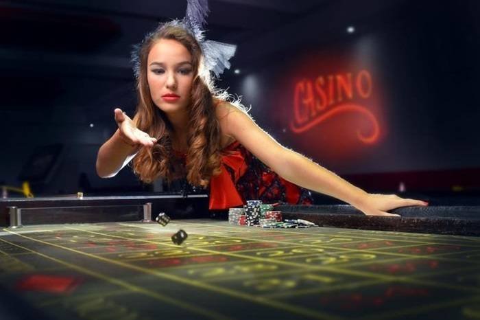 Máy nổ hũ thần tài jackpot tích lũy tại e2bet casino Việt Nam